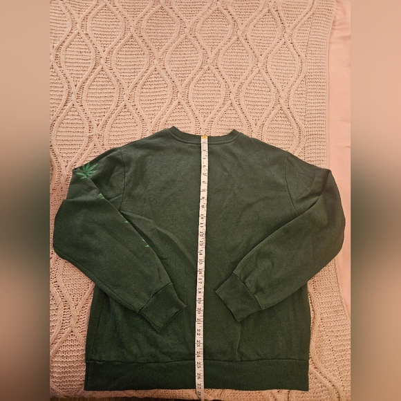 Cheech & Chong Smoking In California   Sweatshirt shirt - Picture 5 of 5